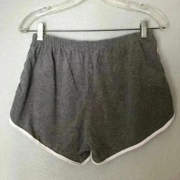 Lot of 2 short stretch cotton shorts teal gray and white XL - Picture 8 of 9